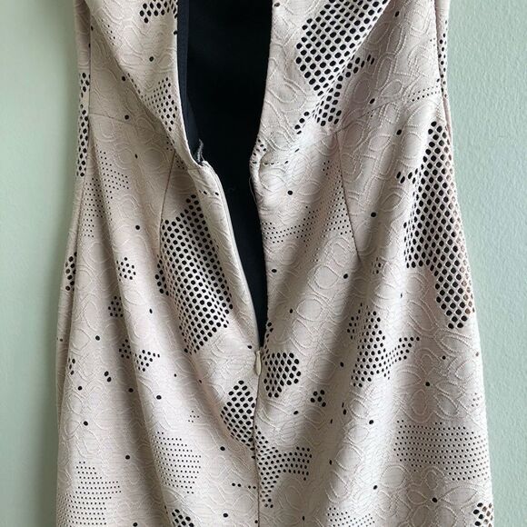 Mystic Vintage Mesh High Neck Fitted Bodycon Open Back Sleeveless Mini Dress Tan - Picture 12 of 14